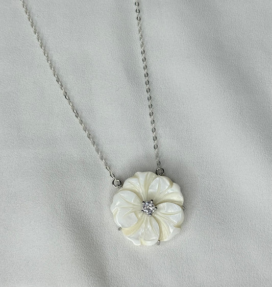 שרשרת פרח צדף משובץ -כסף 925