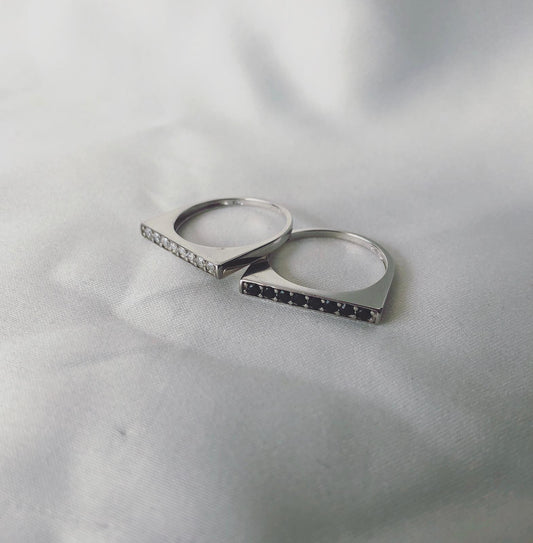 טבעת פס-זרקון שחור כסף 925