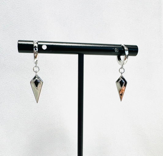 עגילי ענבר( שיבוץ שחור)- כסף 925