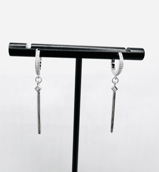 עגילי סופיה- שיבוץ שקוף כסף 925