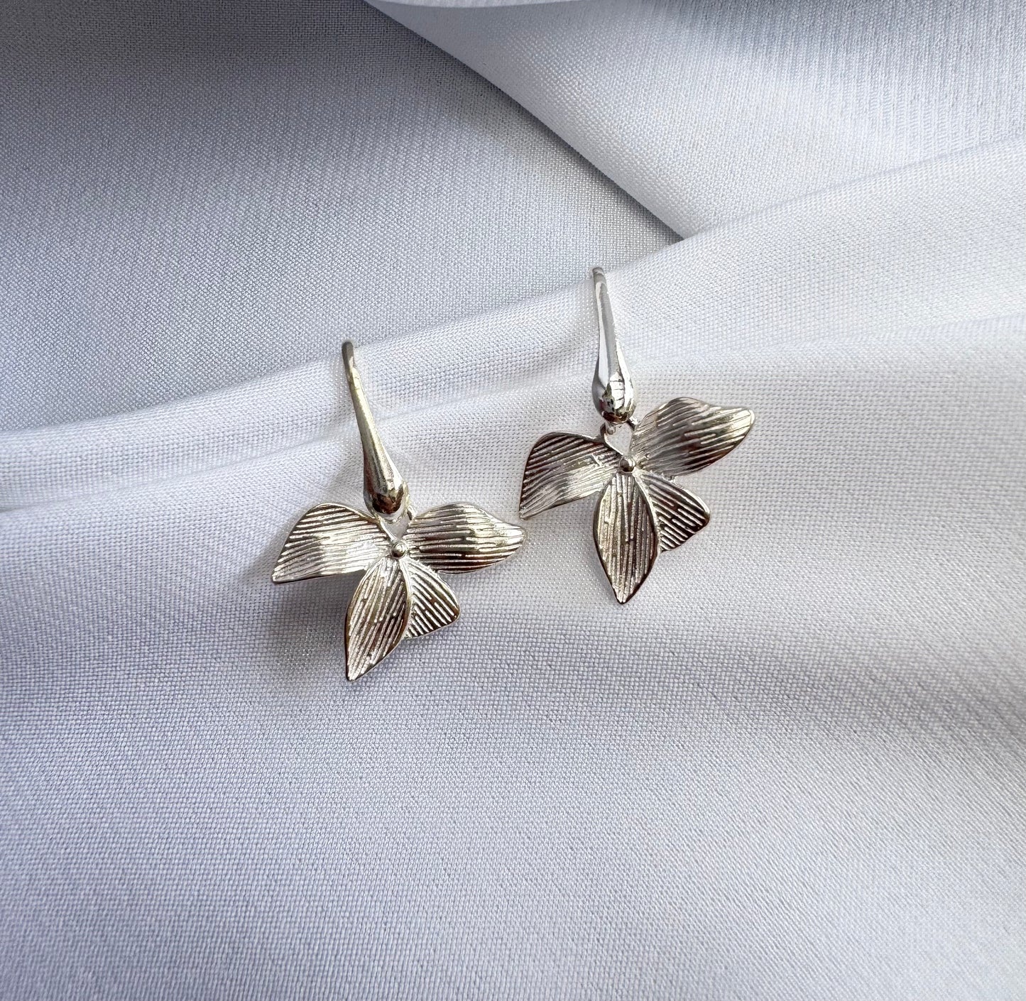 עגילי פרח גדול - כסף 925